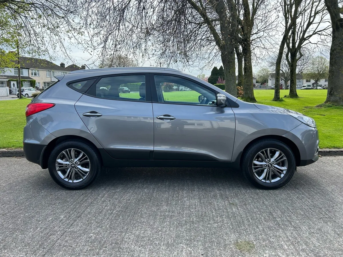 2014 Hyundai IX35 1.7 CDRI Executive // New NCT - Image 2