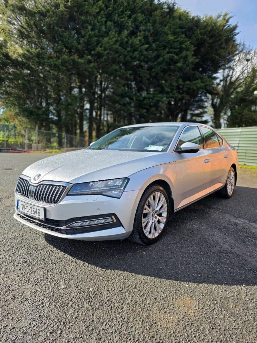 21 skoda superb - Image 1