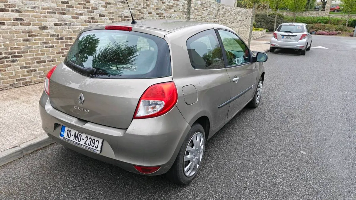 2010 Renault Clio 1.2 NCT 02-27 Tax 04-26 - Image 4
