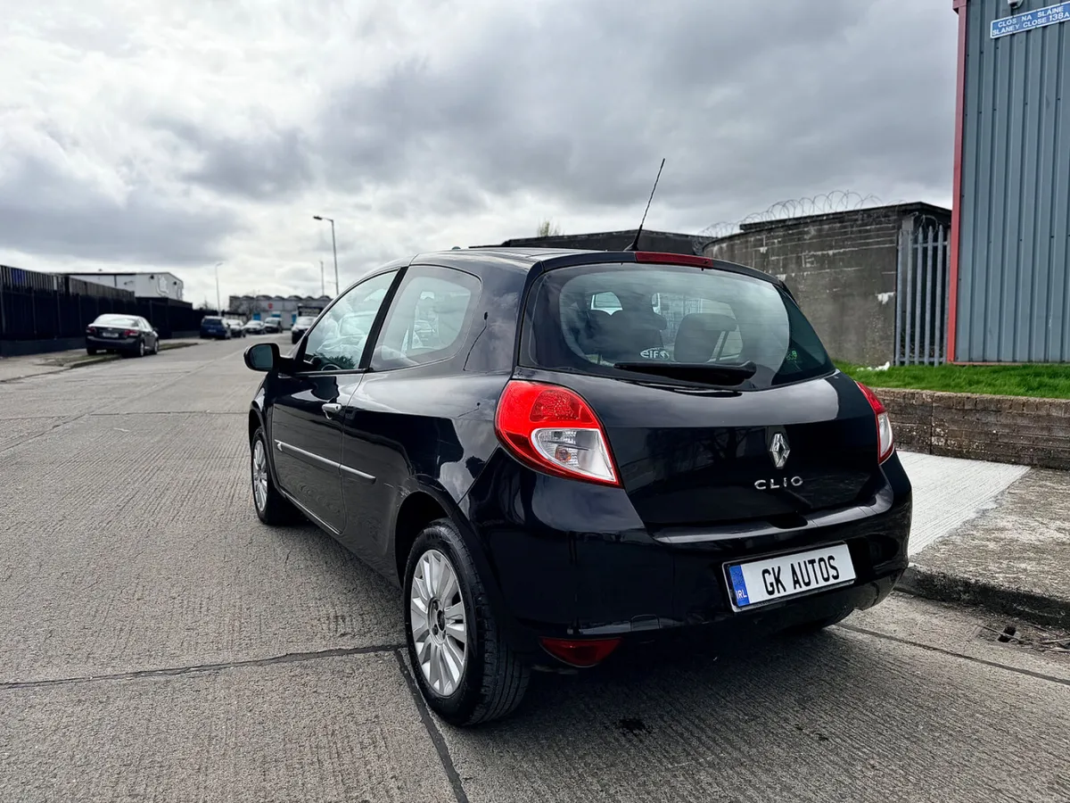 Renault Clio Long NCT&Tax - Image 4