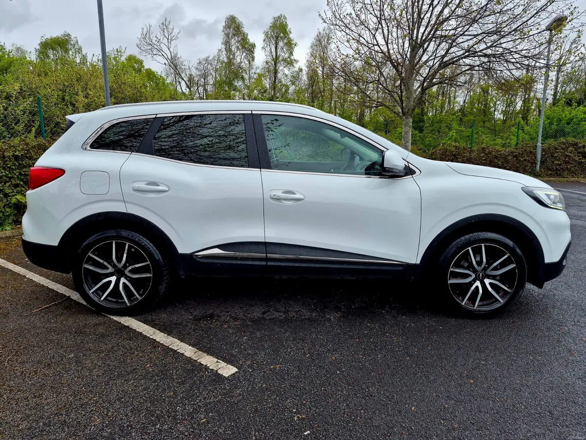 2017 RENAULT KADJAR 1.5 DCI DYNAMiQUE NAV AUTO - Image 4