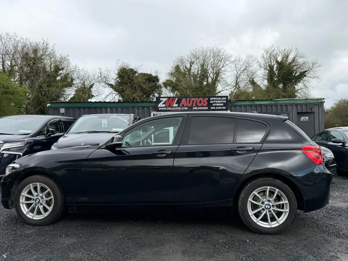 16 BMW 118I - Image 4