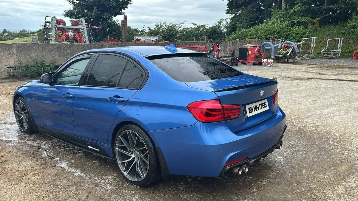BMW 330d msport - Image 4