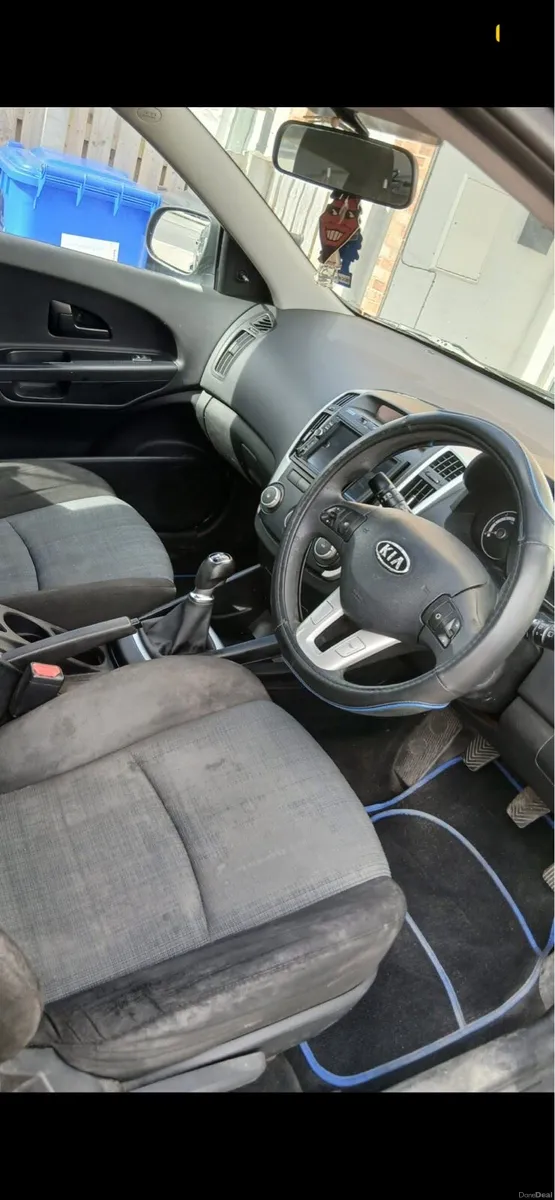 2009 Kia ceed cheap reliable car 🚗 - Image 1