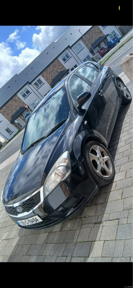 2009 Kia ceed cheap reliable car 🚗 - Image 3