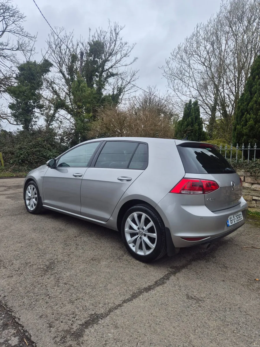 2016 Volkswagen Golf  highline 1.2 tsi Automatic - Image 3