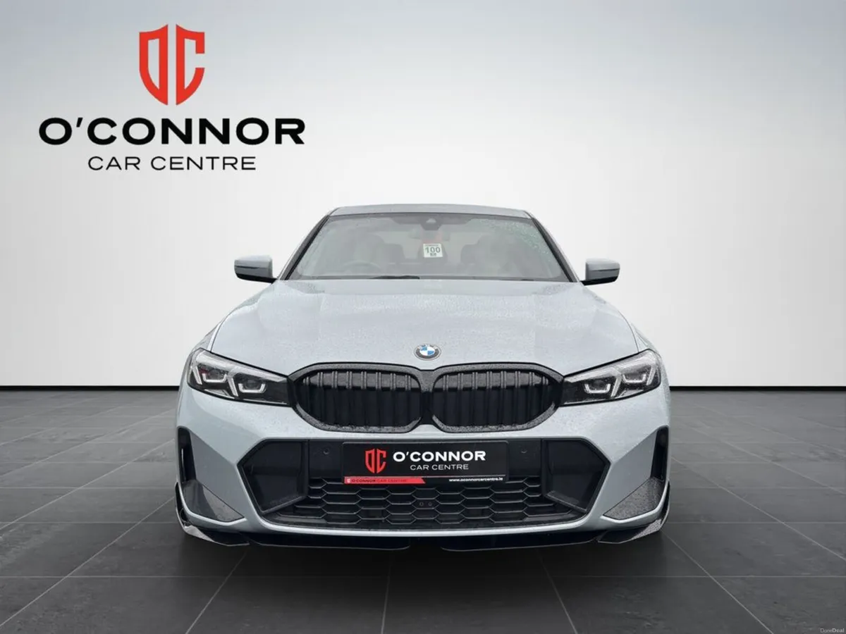 BMW 3-Series 320D Brooklyn Grey, black 20s, full M - Image 2