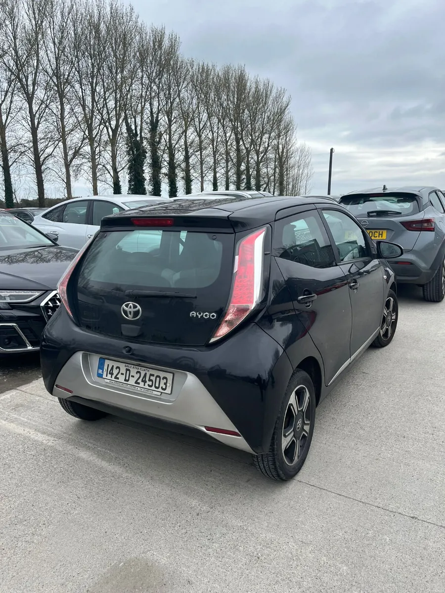 Toyota Aygo 2014 1.0L petrol low miles €5999 - Image 1