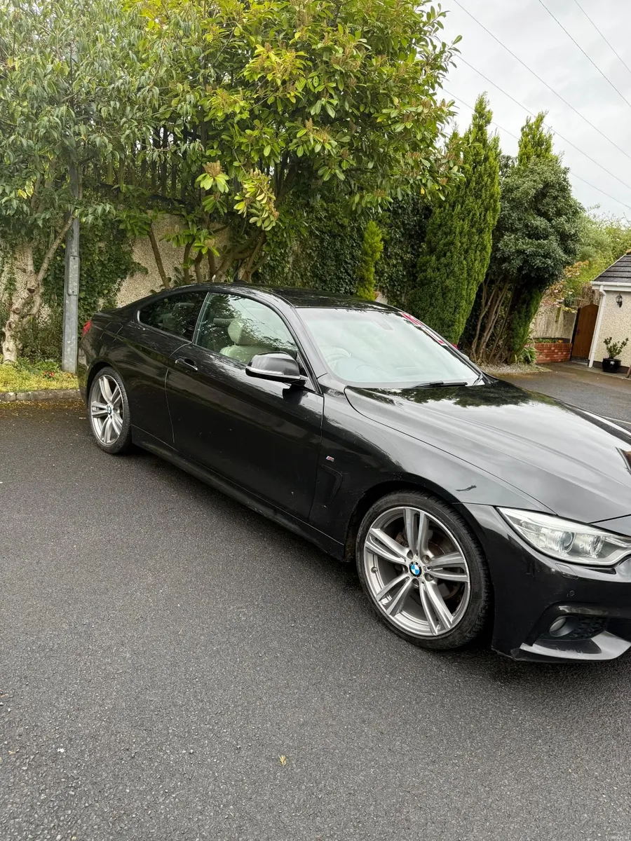BMW 4-Series 2014 - Image 4