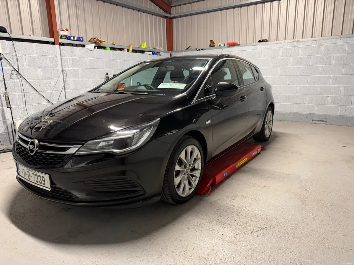 Opel Astra 2017   LOW   KLMS ! - Image 3