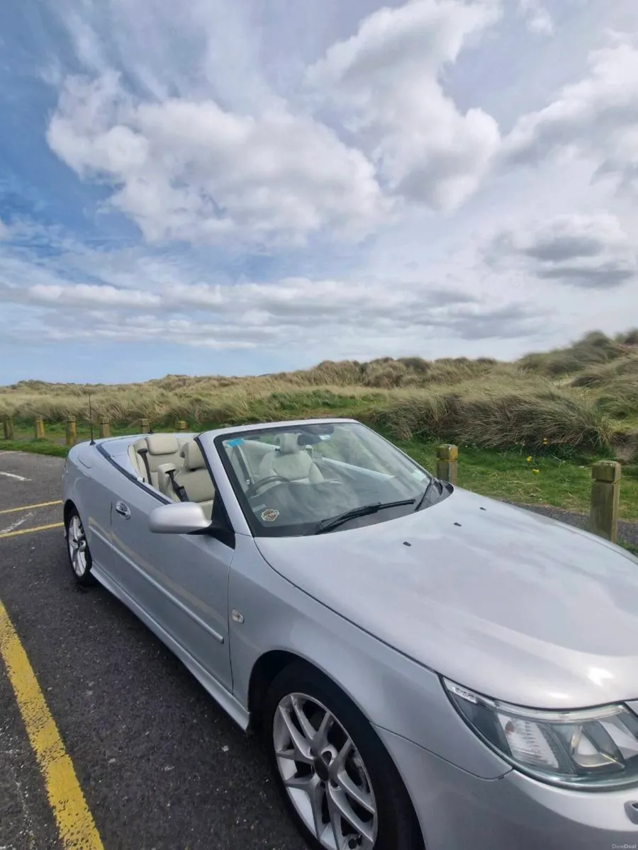 Saab 9.3 Convertible 2008 - Image 2