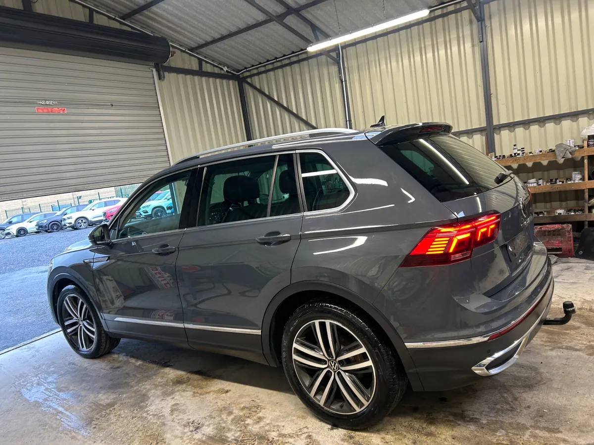 VOLKSWAGEN TIGUAN 2.0TDI ELEGANCE AUTO (VRT INC) - Image 6
