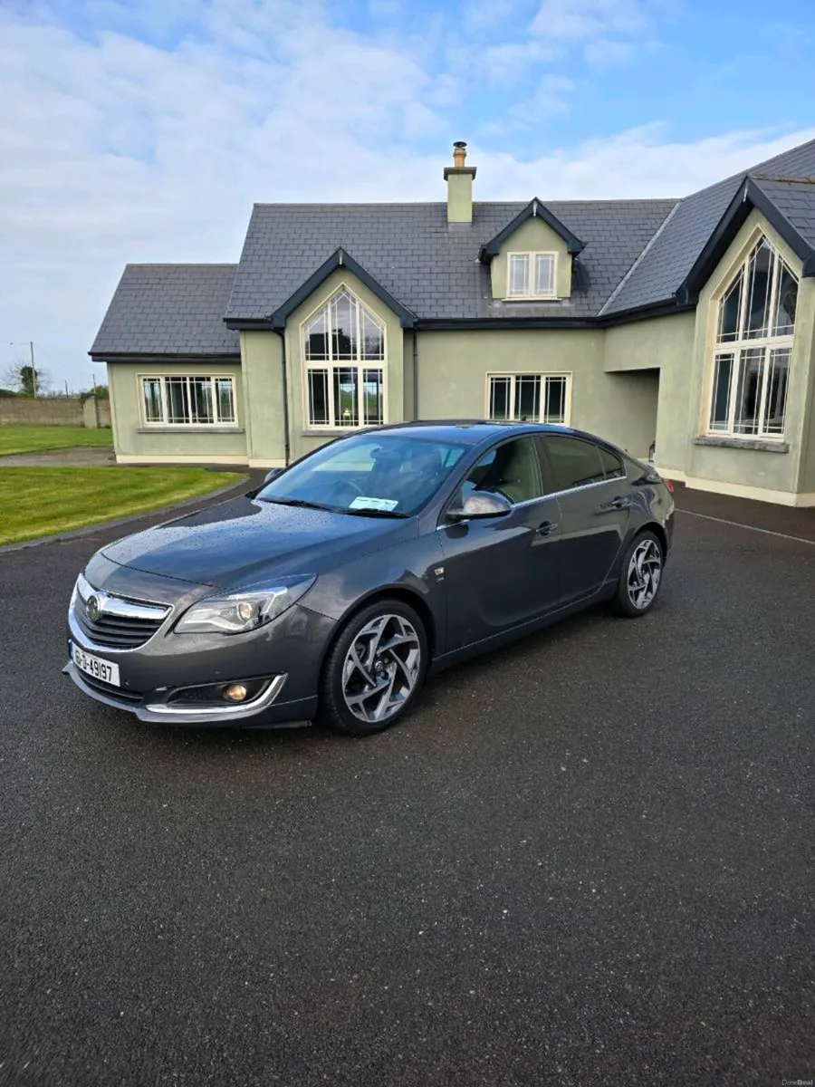 Vauxhall insignia *immaculate* - Image 2