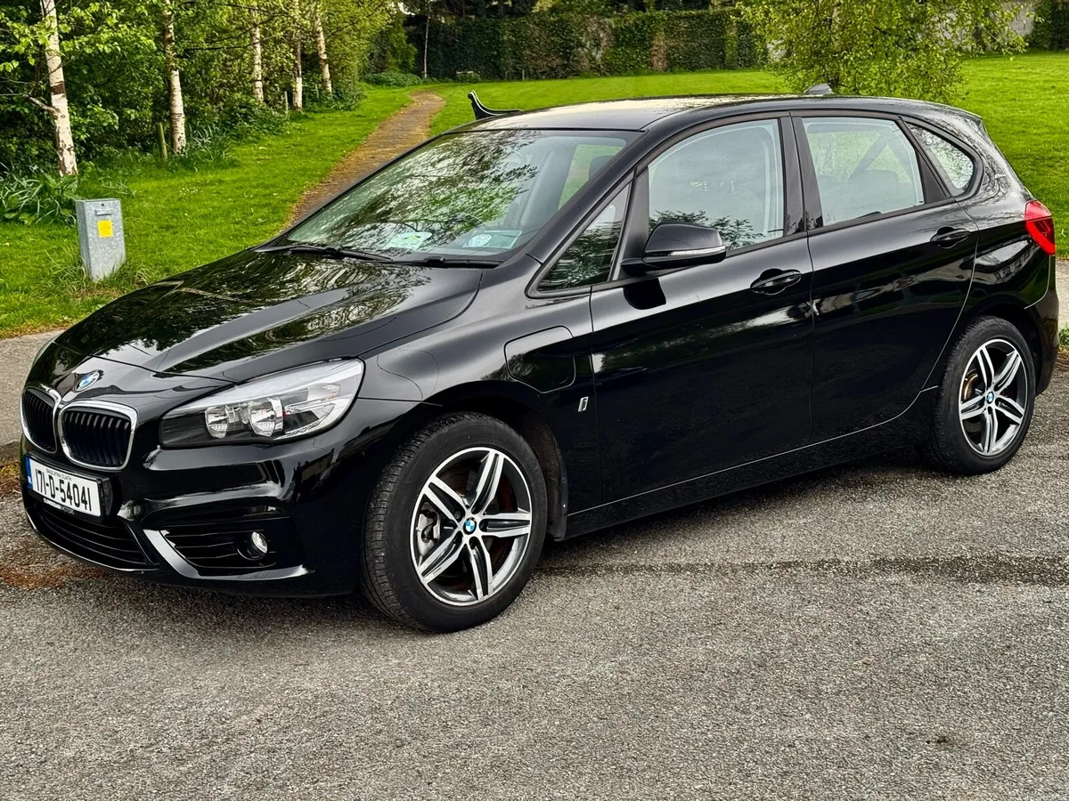 BMW 225xe PHEV 5-door auto - Image 2