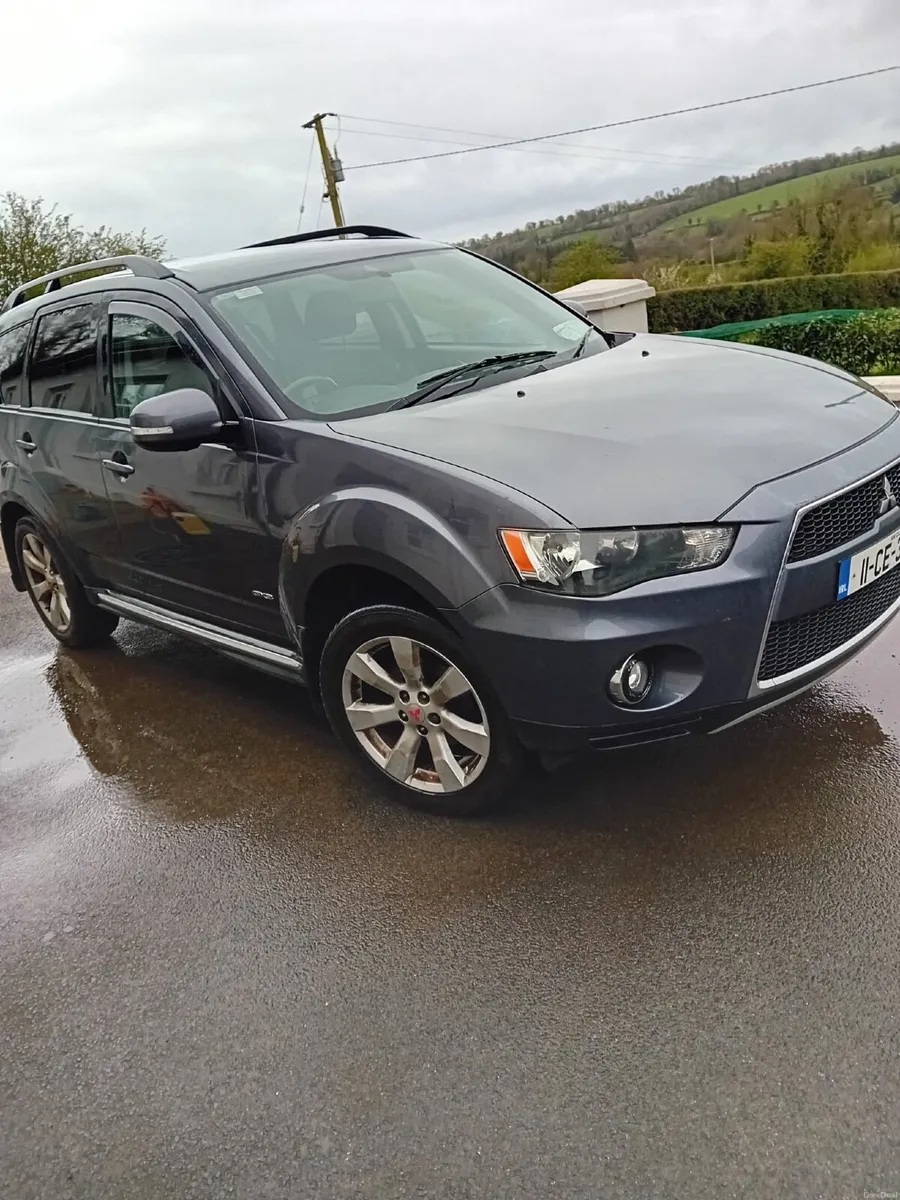 Mitsubishi Outlander 2011 - Image 3
