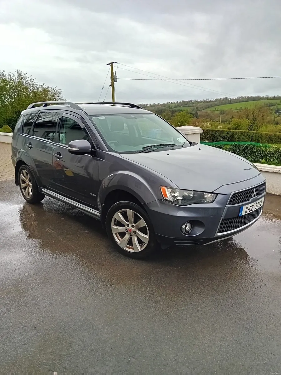 Mitsubishi Outlander 2011 - Image 1