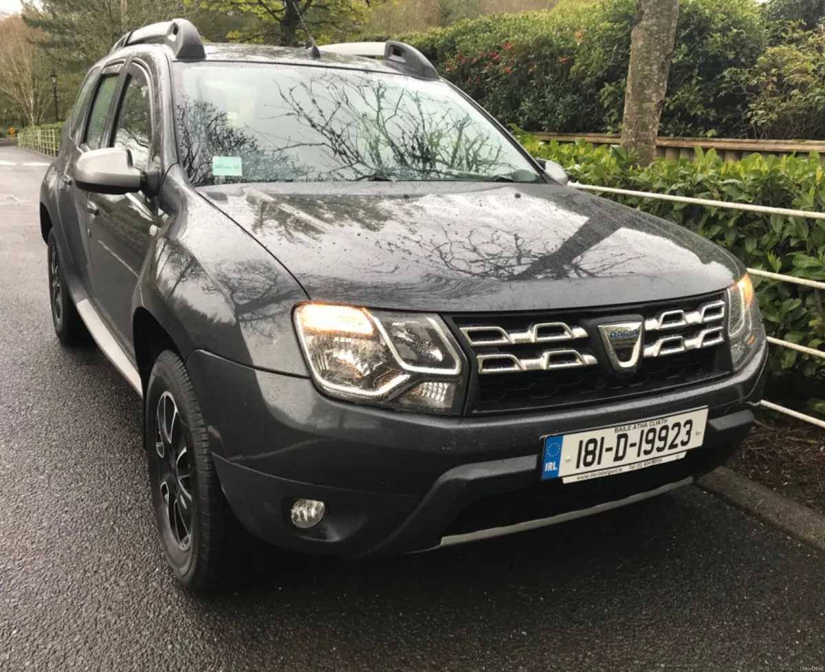 Dacia Duster 1.5 dCi PRESTIGE EDITION ONLY 33kms - Image 2