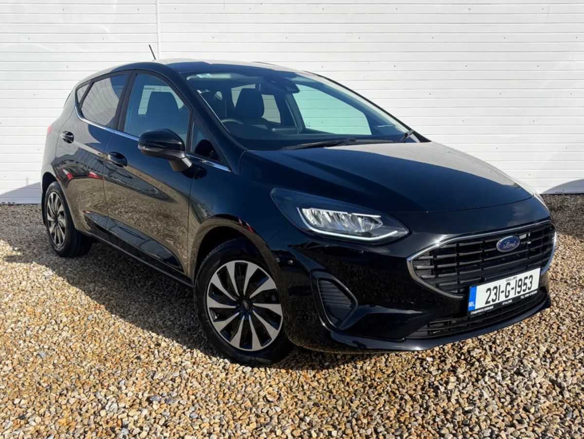 Ford Fiesta TITANIUM 1.0T 100 S6.2 M6 F 4DR - Image 1