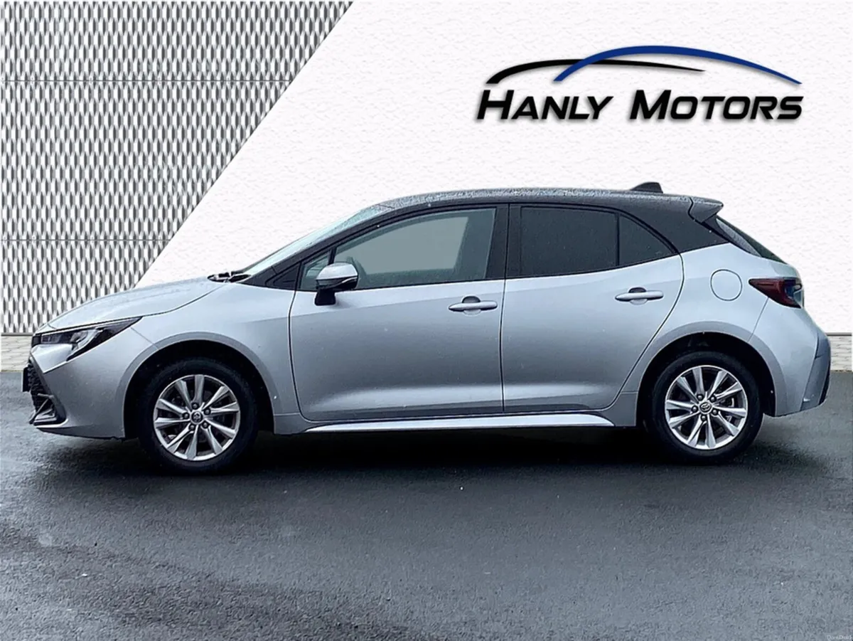 Toyota Corolla HYBRID LUNA H/8 4DR AUTO - Image 5