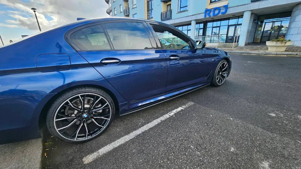 BMW 5 SERIES MSPORT G30 2017 - Image 4