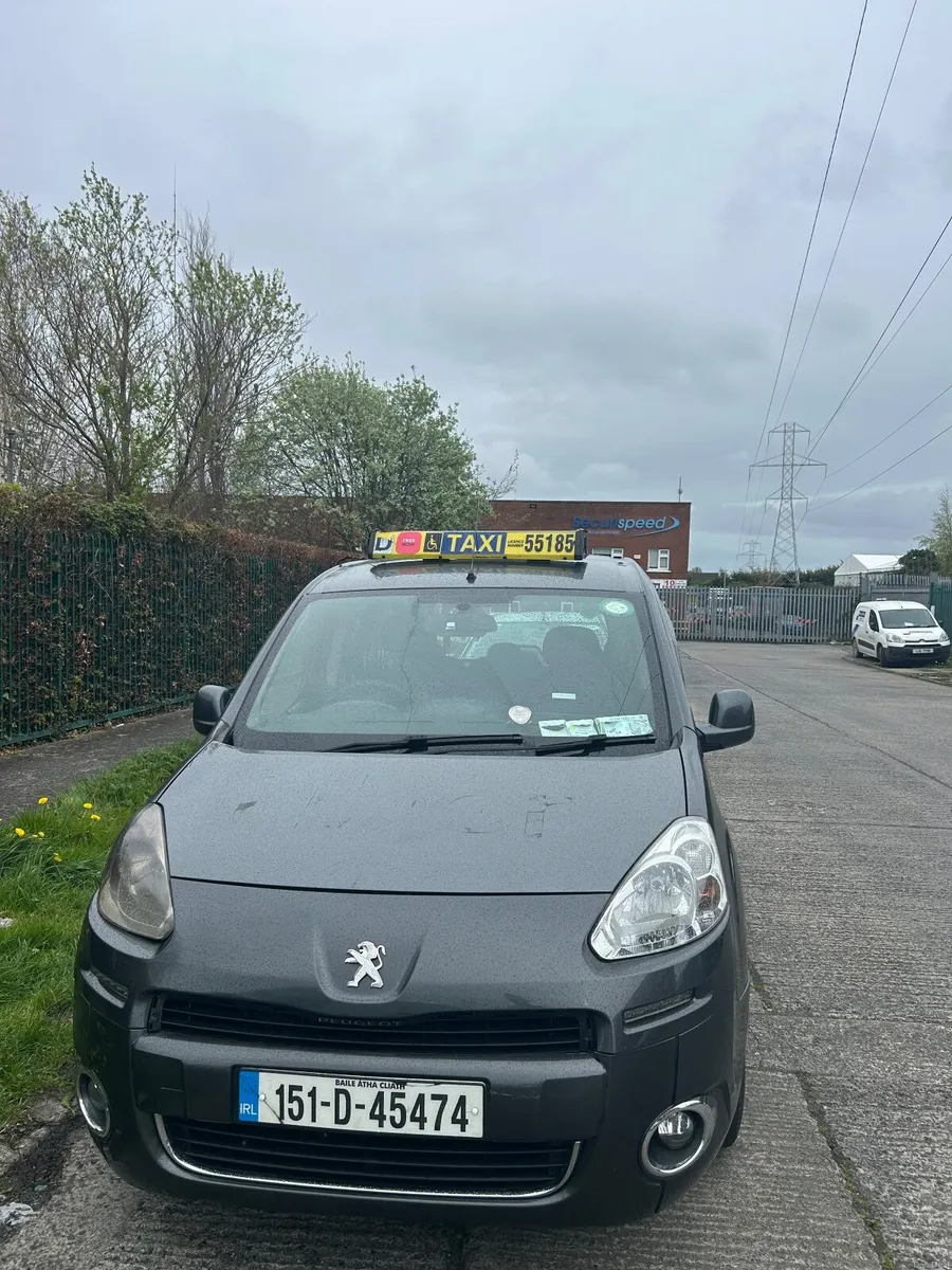 Peugeot Partner Tepee 2015 - Image 2