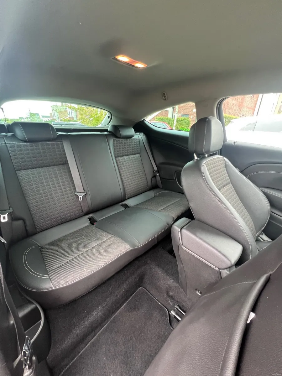 Vauxhall Astra 2013 - Image 3