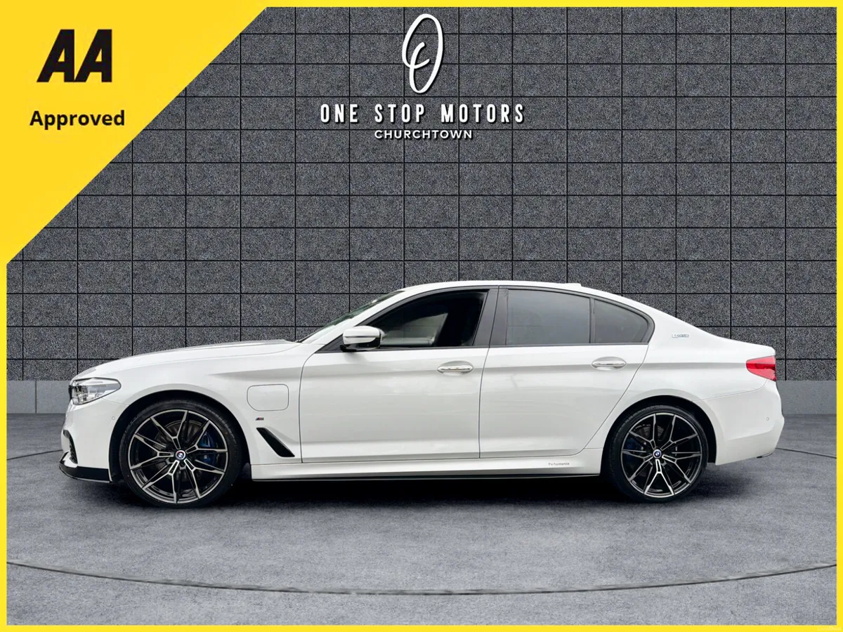 2018 BMW 530E G30 MSPORT PRO *23,000KMS* FULL OPTI - Image 2