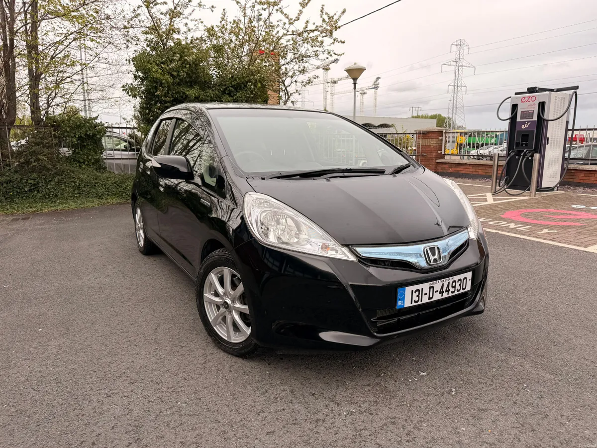 Honda Fit 2013 Automatic - Image 1
