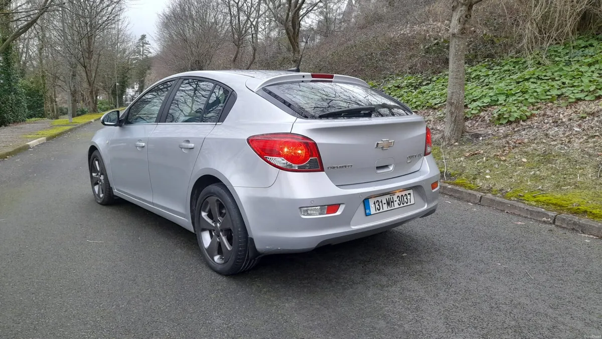 Chevrolet Cruze 2013 Low Miles - Image 3
