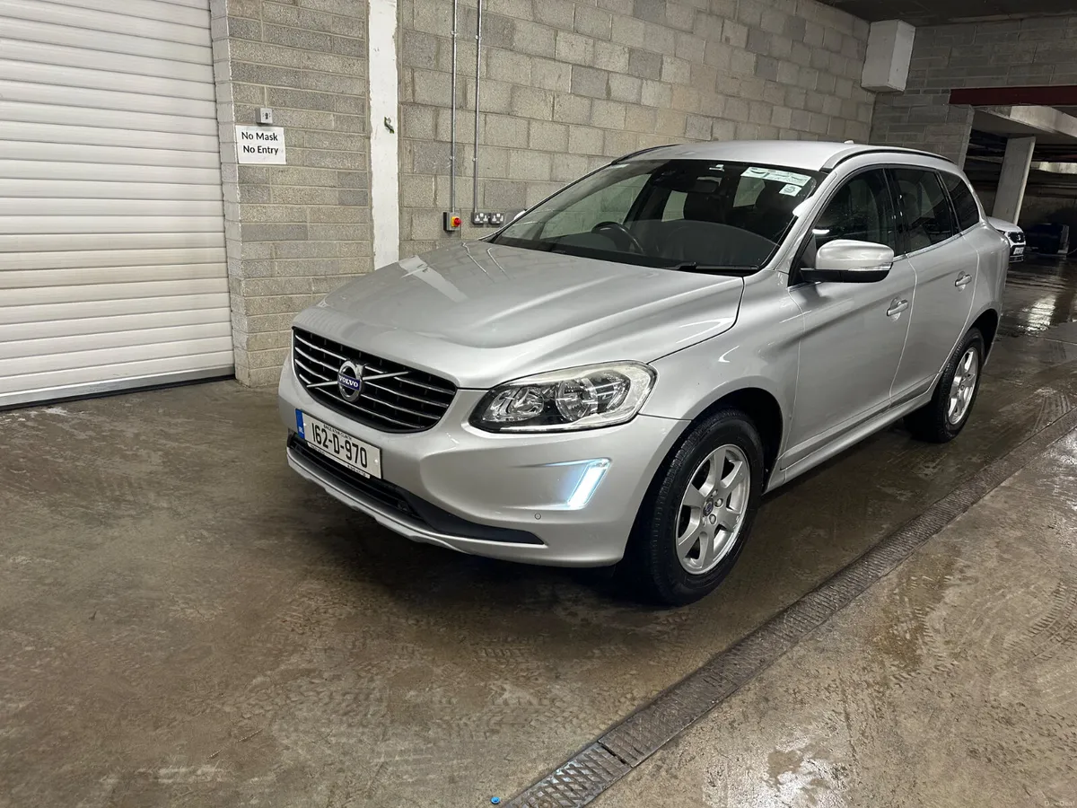 2016 VOLVO XC 60 GT-SE D4 AUTOMATIC - Image 1