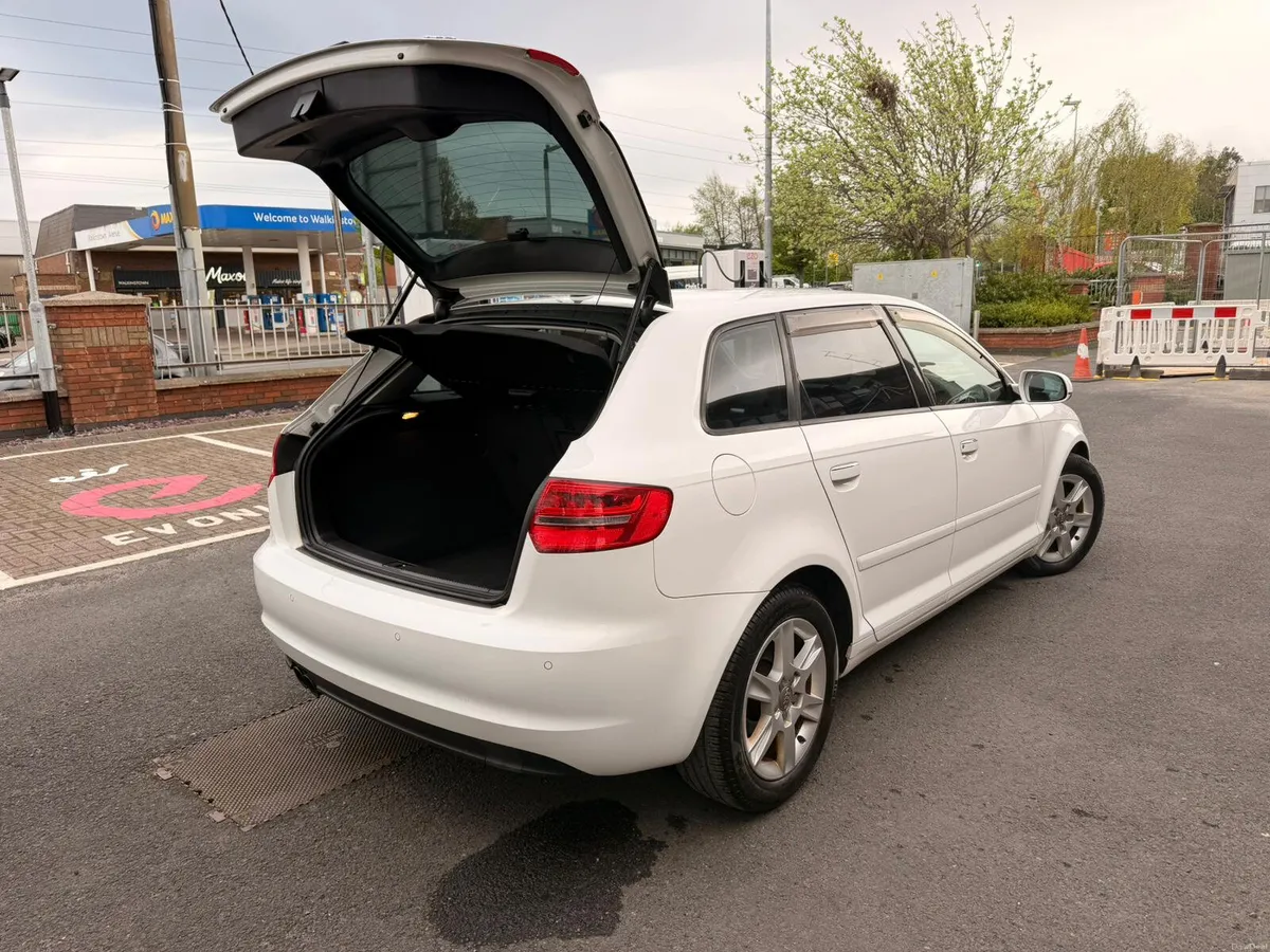 Audi A3 2012 Automatic - Image 4