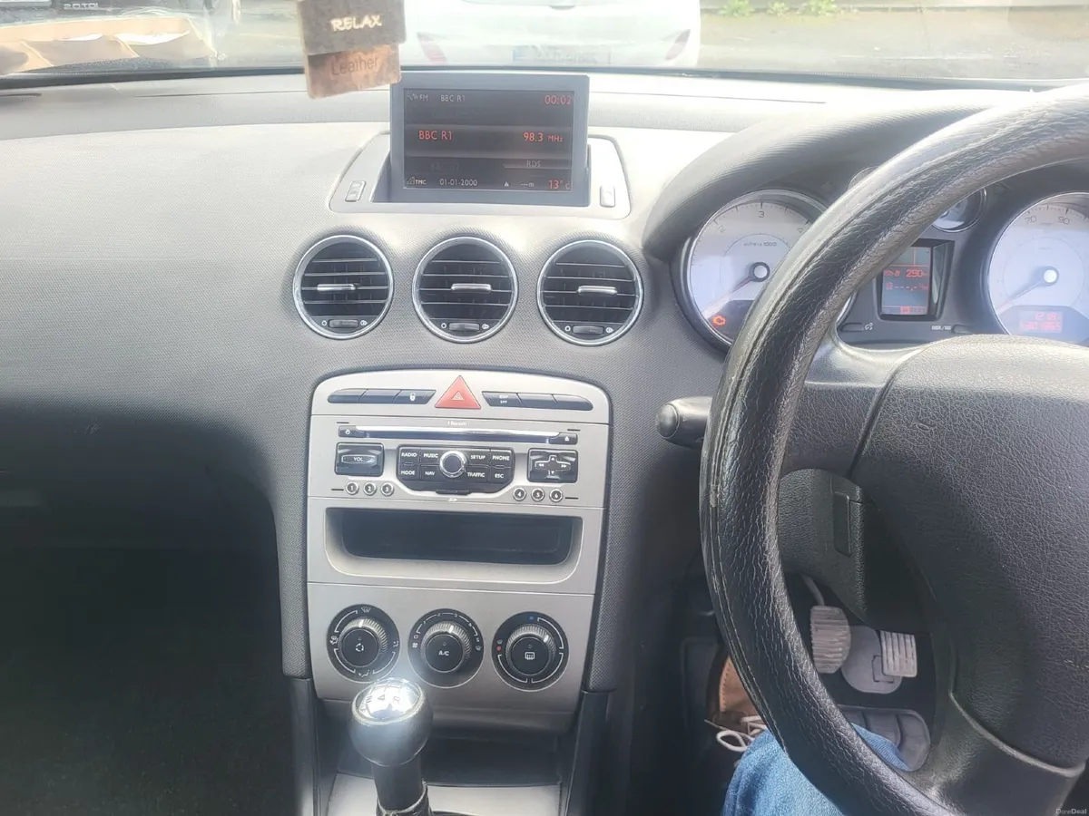 Peugeot 308 2010 - Image 3