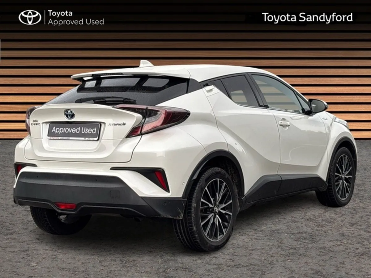 Toyota C-HR HYBRID SOL TOP SPEC // HEATED LEATHER - Image 2