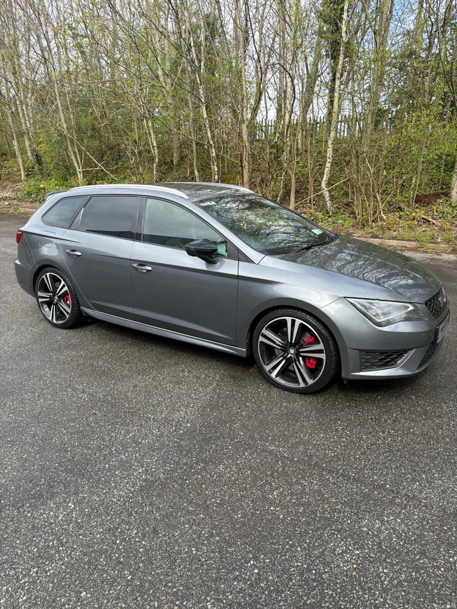 Seat Leon Cupra ST 2.0 TSi DSG 290 Bhp NCT 11/26