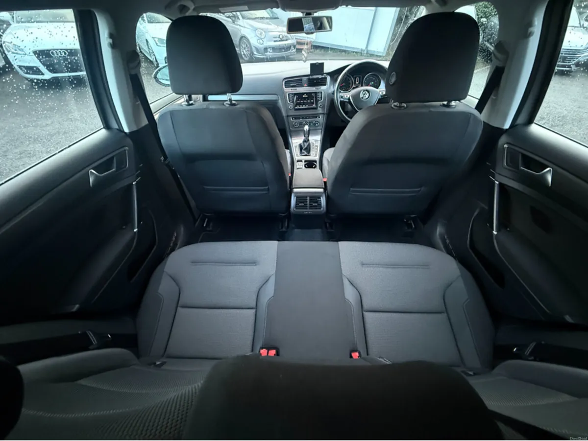 Volkswagen Golf 132 // COMFORT LINE // REVERSE CAM - Image 4