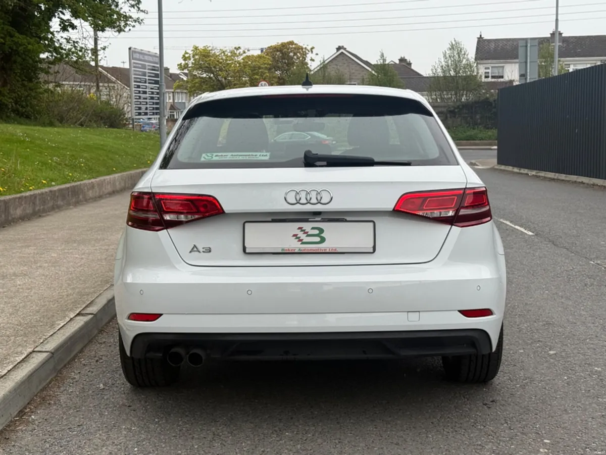 Audi A3 Sportback 30 tfsi 1.4 petrol s-tronic virt - Image 4