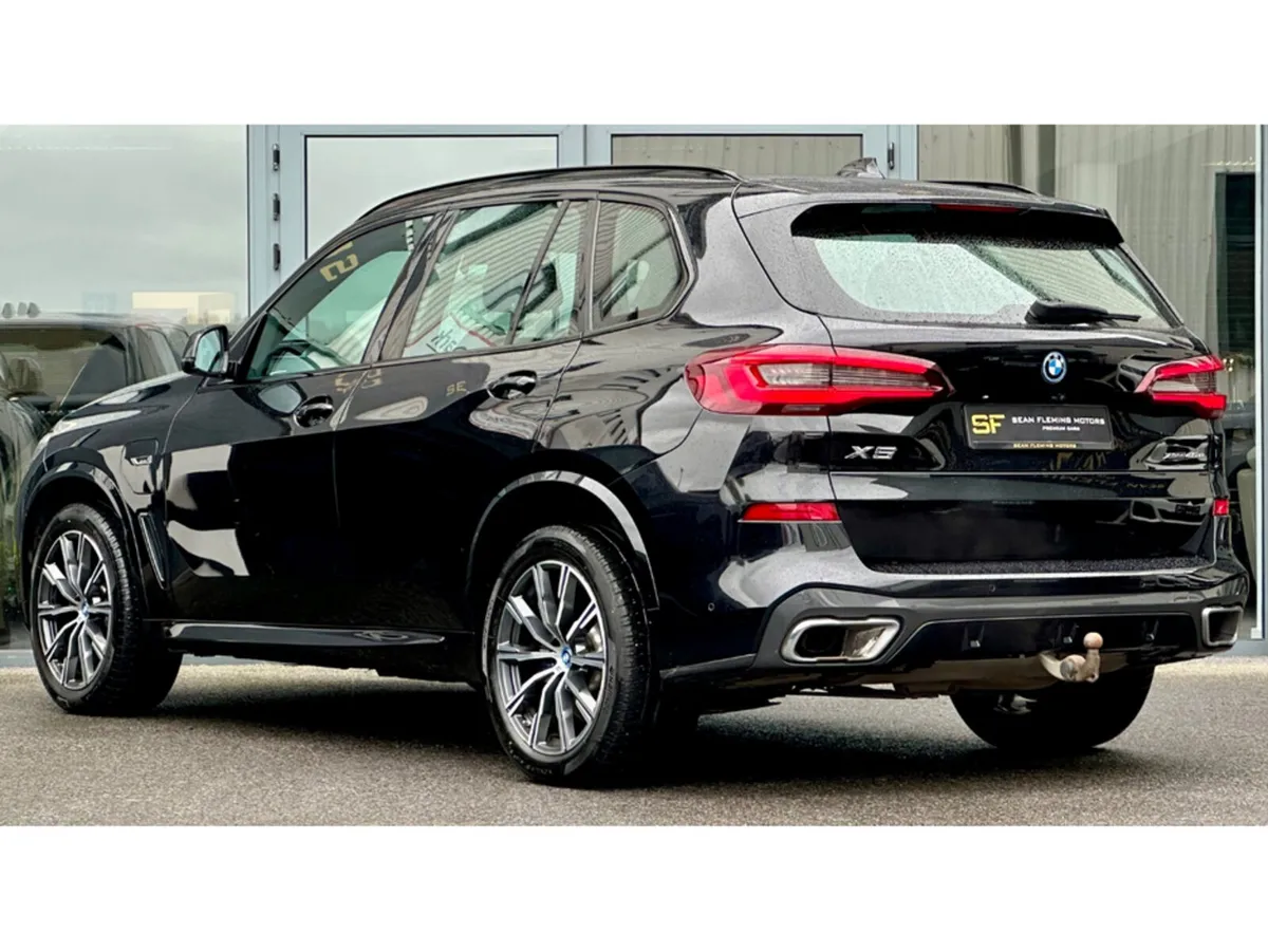BMW X5 XDRIVE45E M SPORT AUTO - Image 3