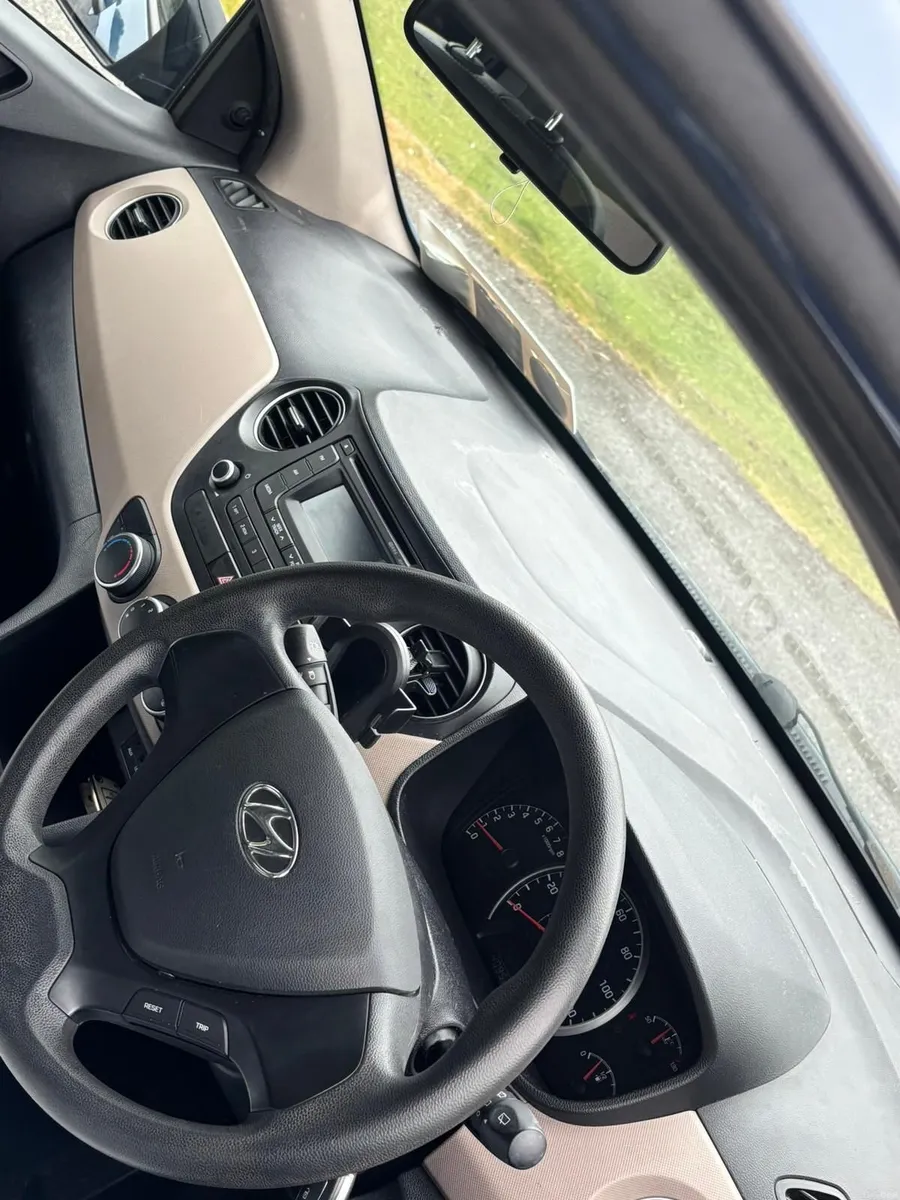 Hyundai i10 2015 - Image 4