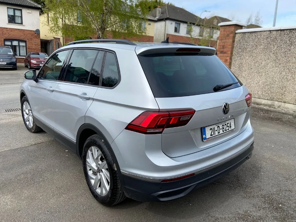 Volkswagen Tiguan 2021 - Image 1