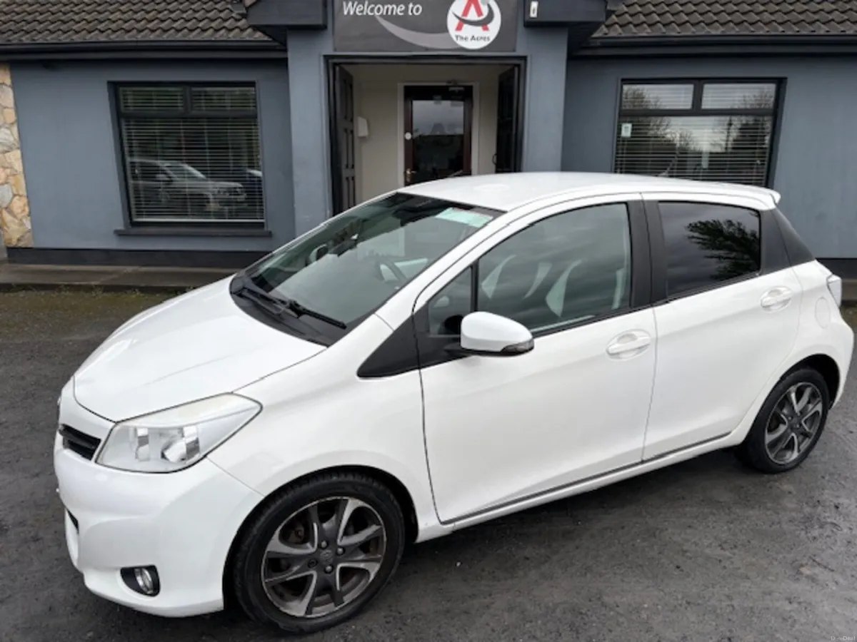 Toyota Yaris 2014 - Image 4