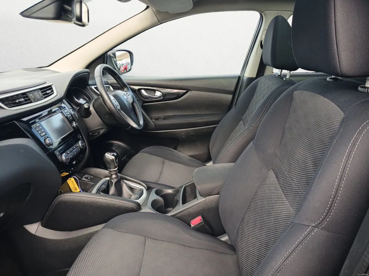 2017 Nissan Qashqai 1.5DCI N-CONNECTA 110BHP - Image 6