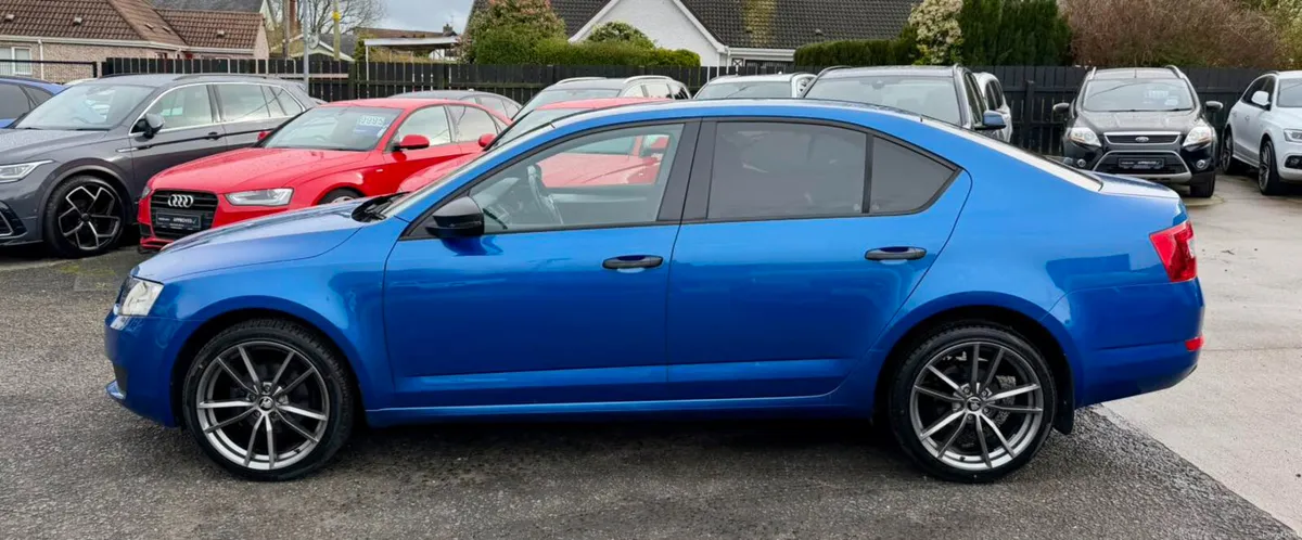 ⭐️Sept 2015 Skoda Octavia 1.6 TDI CR 110 S 5dr DSG - Image 4