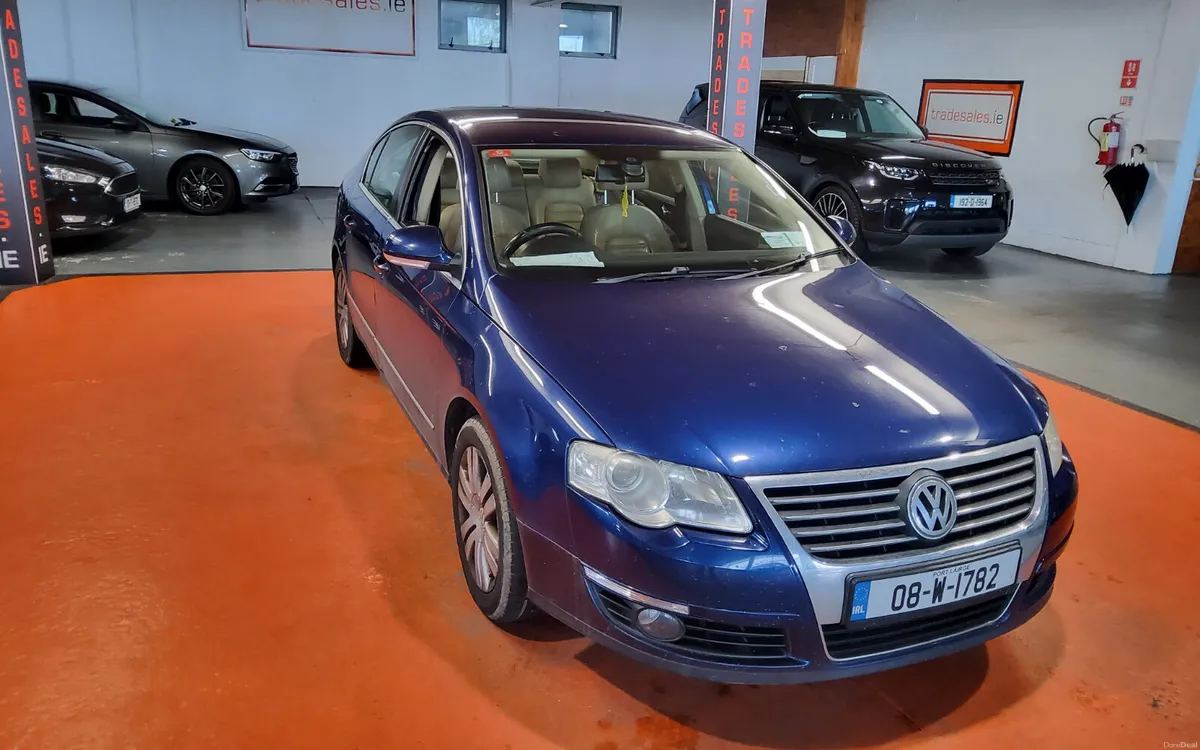 Volkswagen Passat 2008 - Image 1