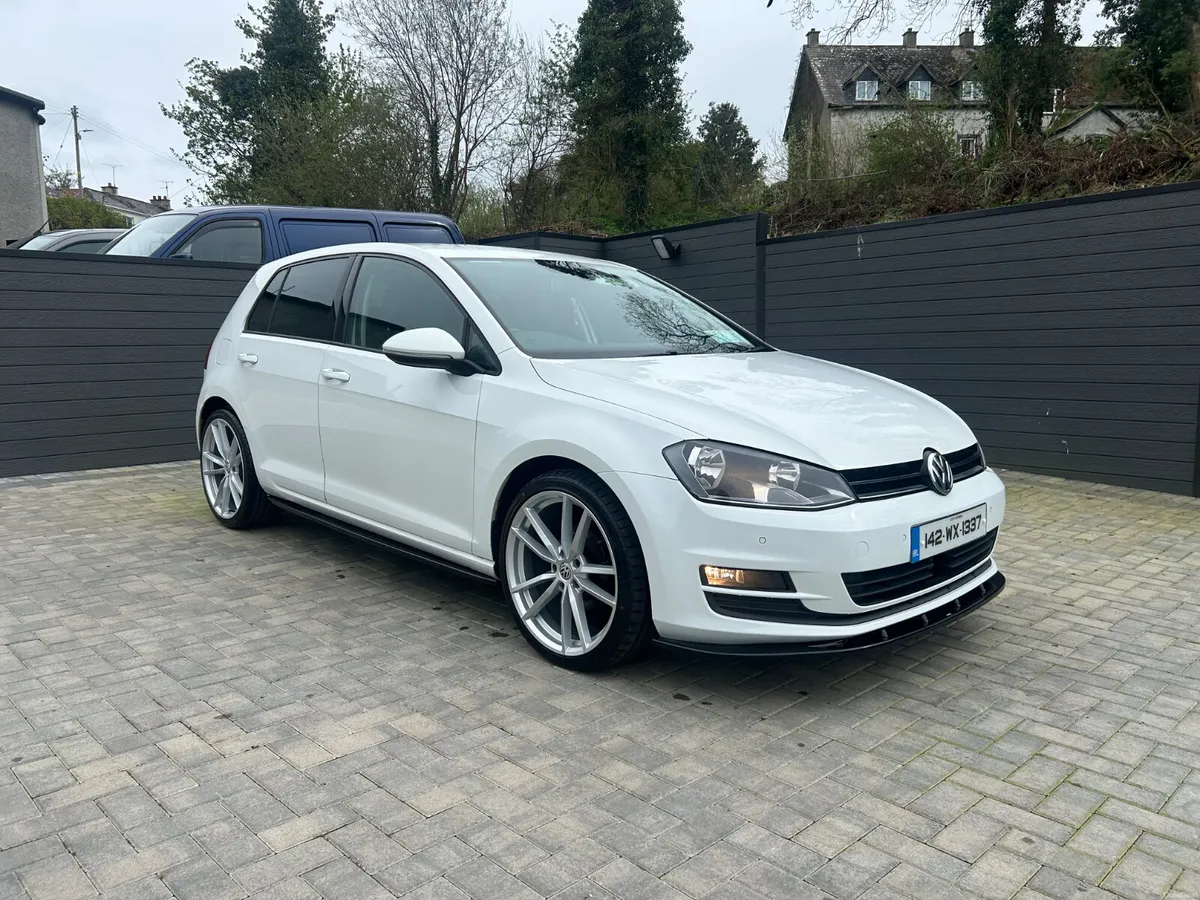 VOLKSWAGEN GOLF 2014 MATCH EDITION - Image 1