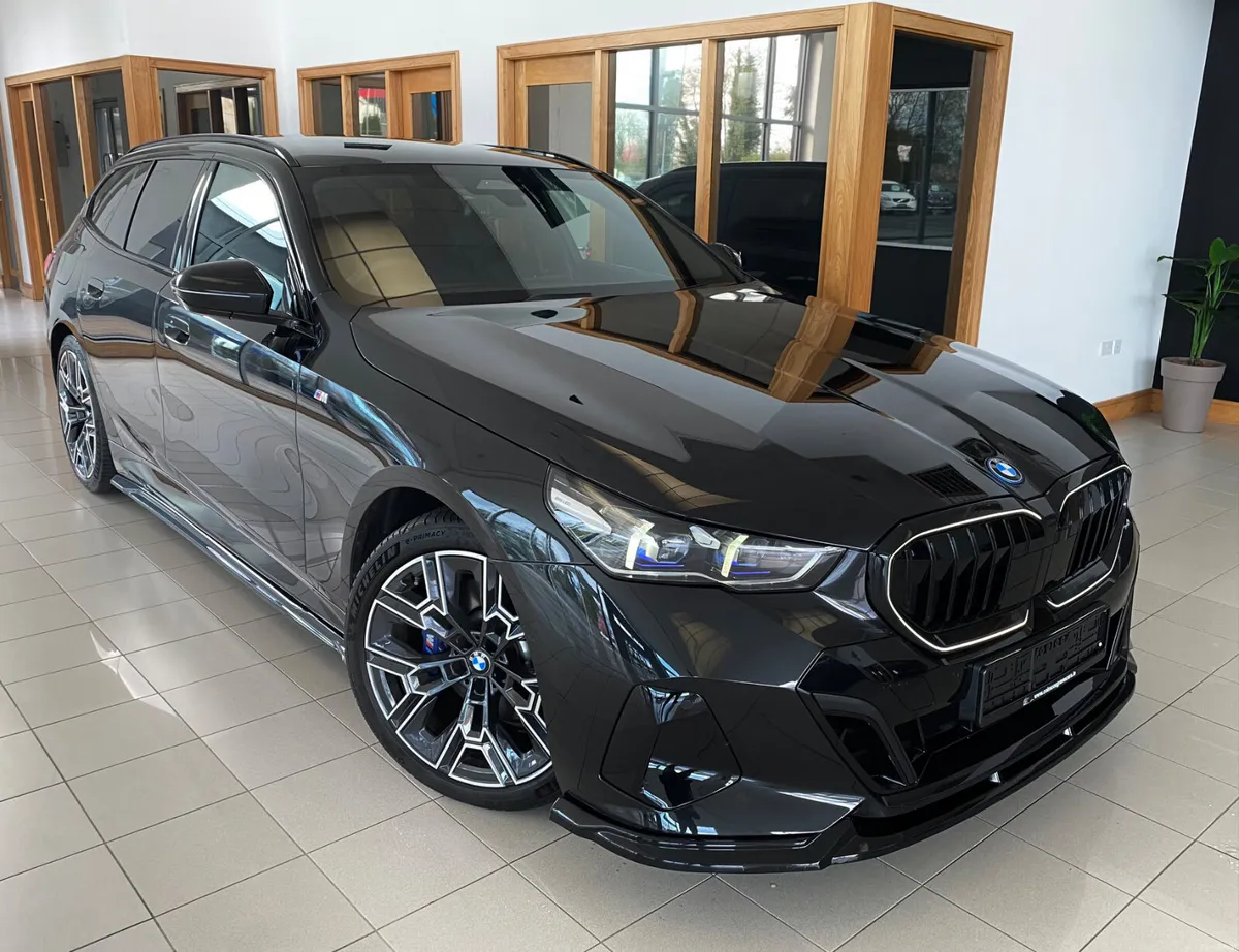 BMW 5-Series 2025 530e M Sport - Image 1