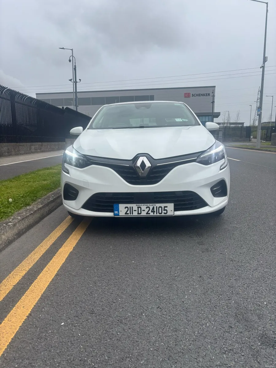 2021 Renault Clio - Image 3