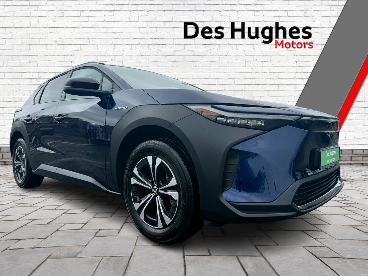 Toyota bZ4X 2024 Motion Pan Roof - Image 1