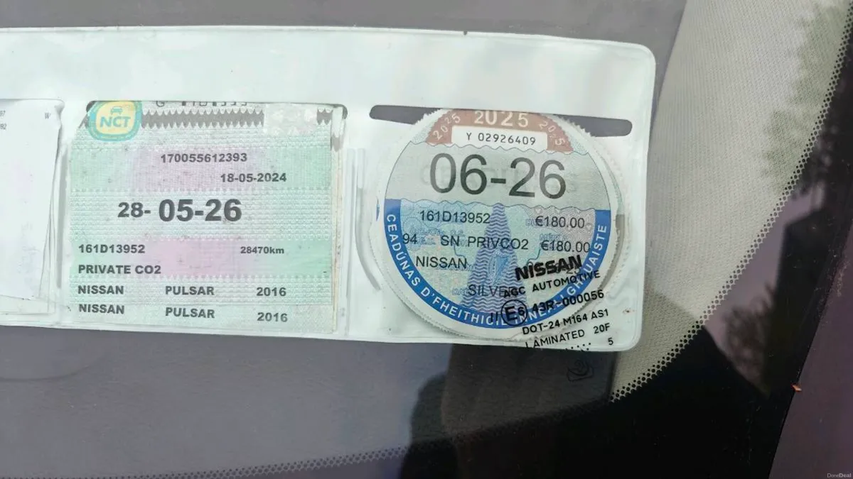 2016 Nissan Pulsar Passenger Swivel Seat - Image 4