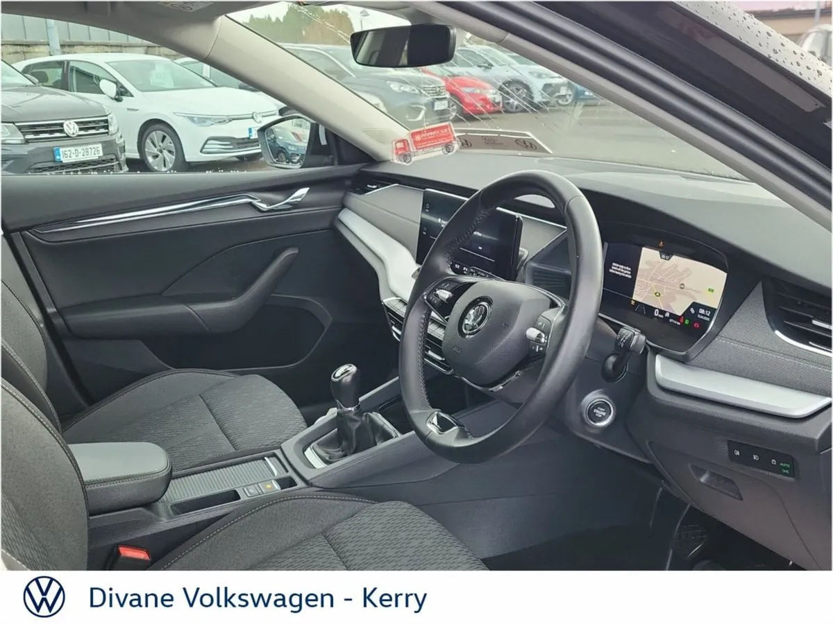 Skoda Octavia STYLE 2.0TDI 115 BHP - Image 4