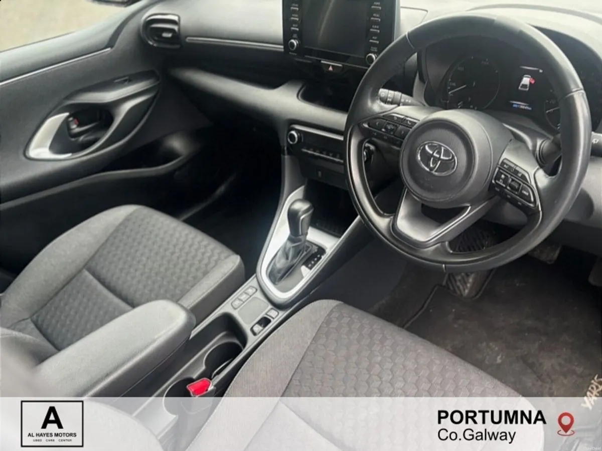 Toyota Yaris AUTOMATIC 1.5 Hybrid  Luna *€1K PRICE - Image 2